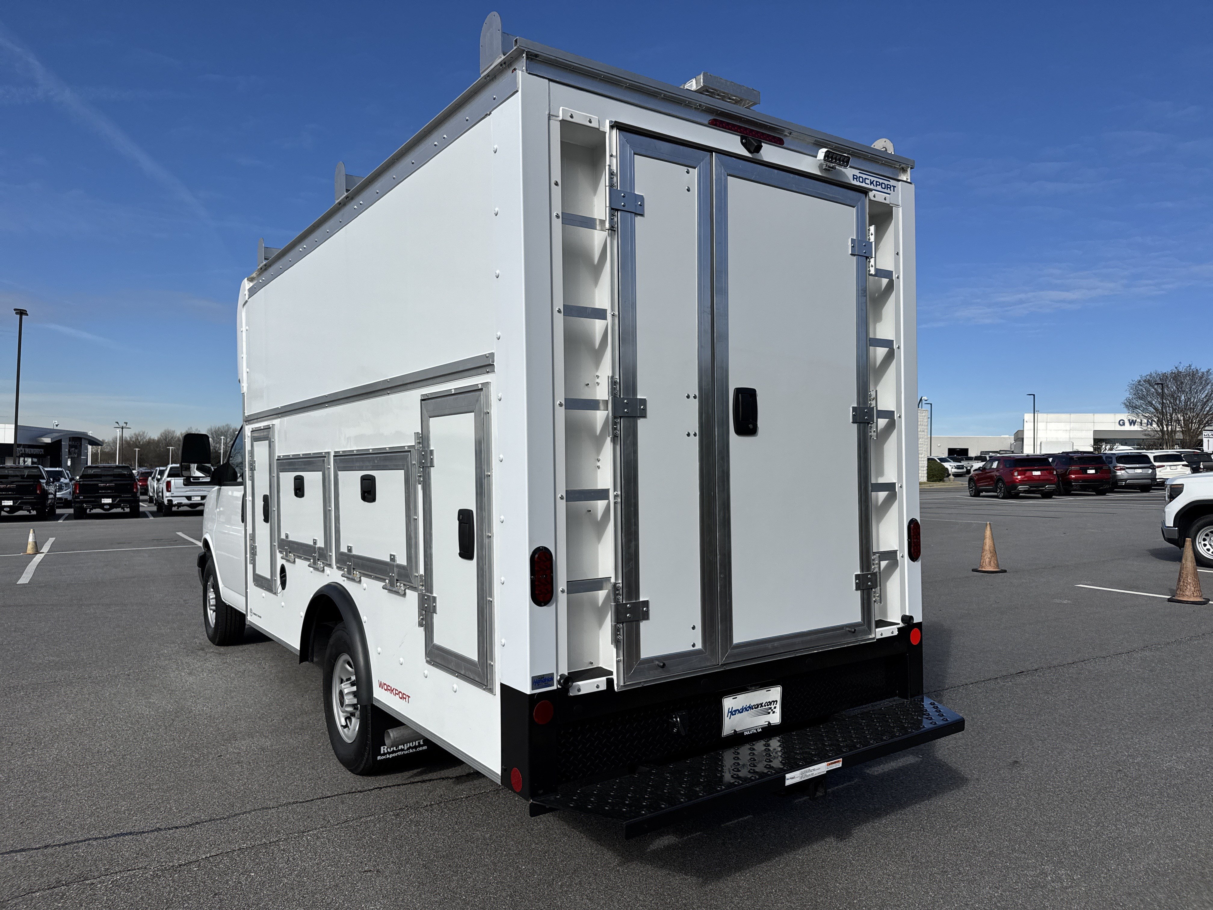 New 2026 GMC Savana 3500 w/ Power Convenience Package RWD image 9