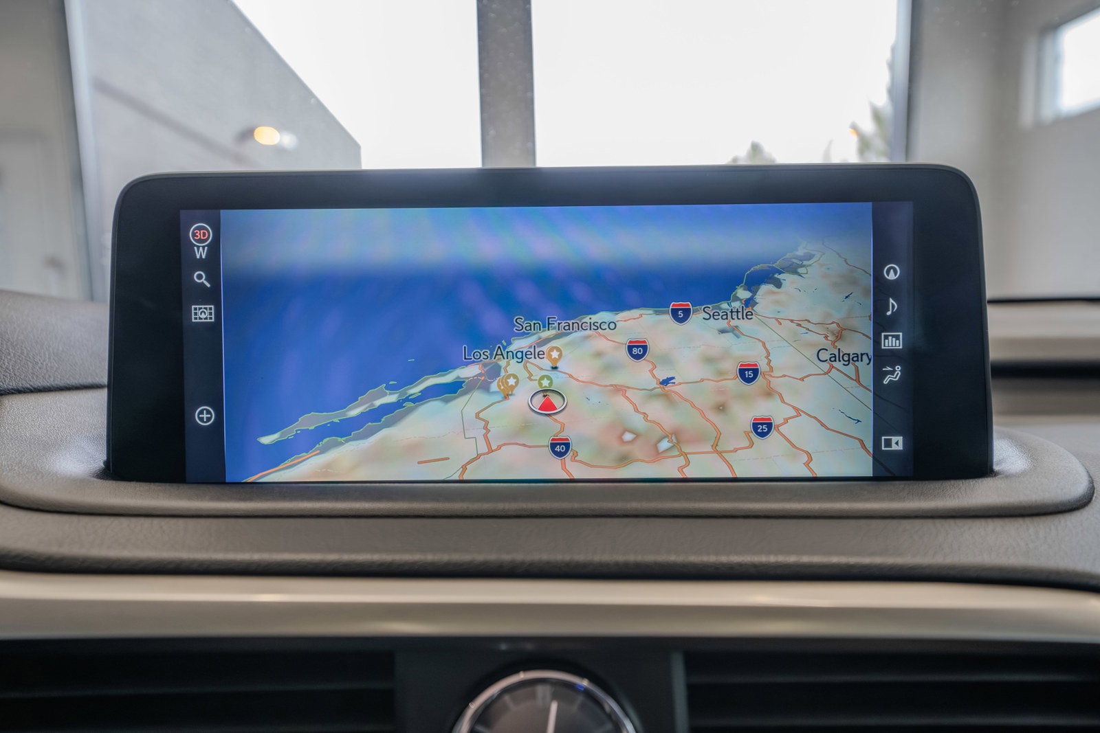 Used 2021 Lexus RX 450h AWD w/ Luxury Package image 20