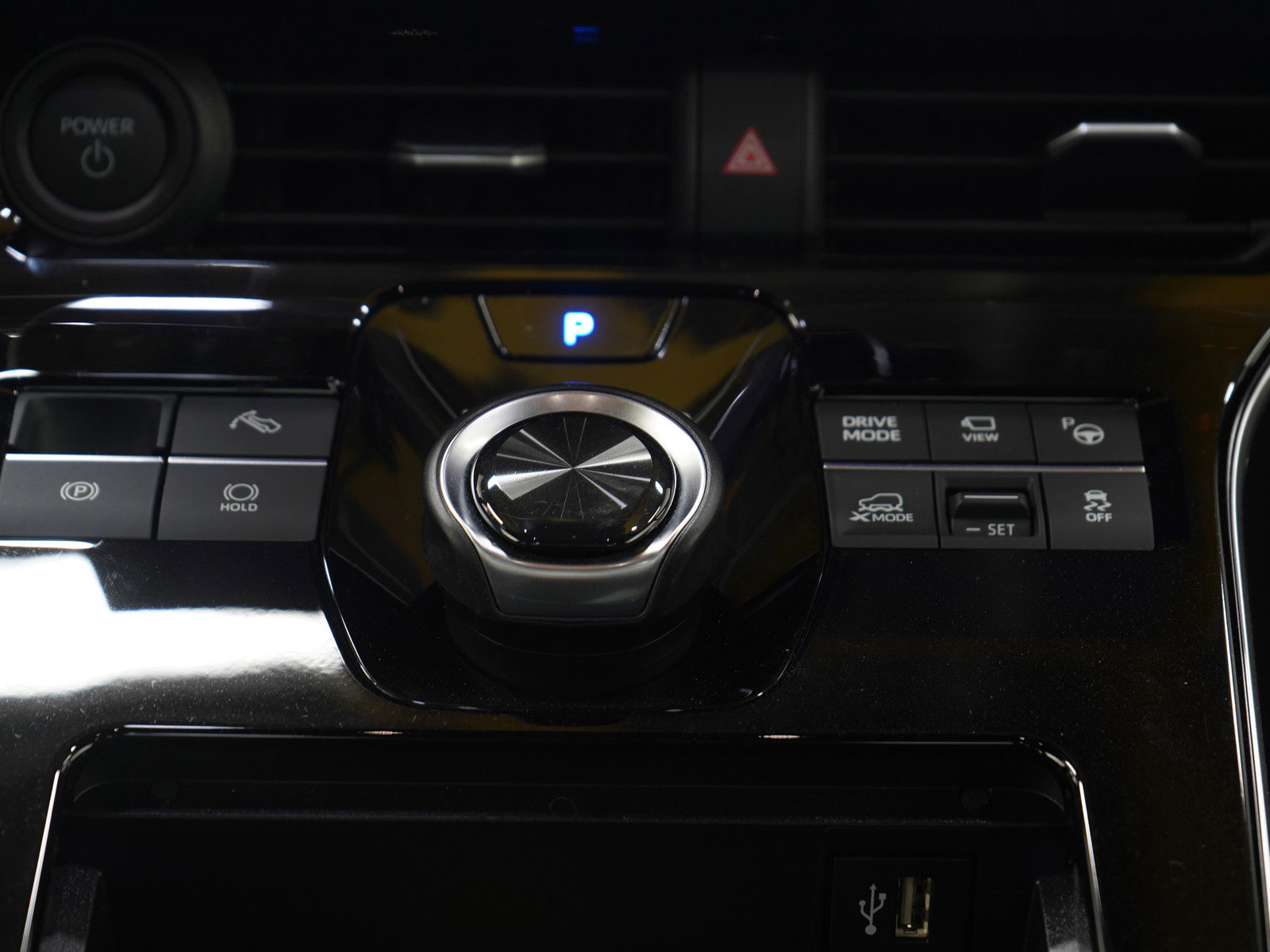 Used 2024 Subaru Solterra Touring w/ Touring Package image 16