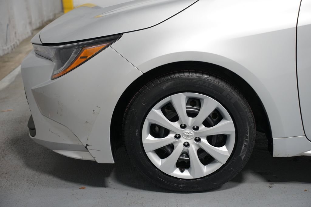 Certified 2024 Toyota Corolla LE image 5