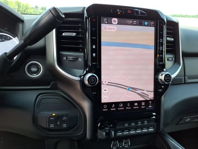 New 2026 RAM 2500 Big Horn AWD/4WD image 10