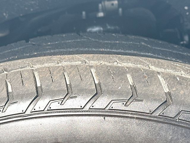 Used 2024 Jeep Wagoneer Series II w/ Flexible Seating Group image 35