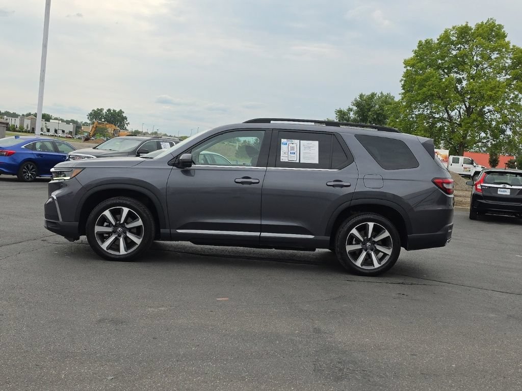 Certified 2024 Honda Pilot Elite image 4