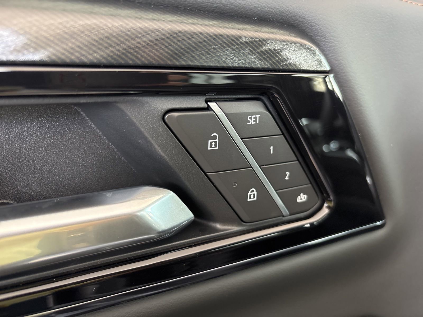 New 2026 GMC Yukon AT4 w/ LPO, Floor Liner Package image 12