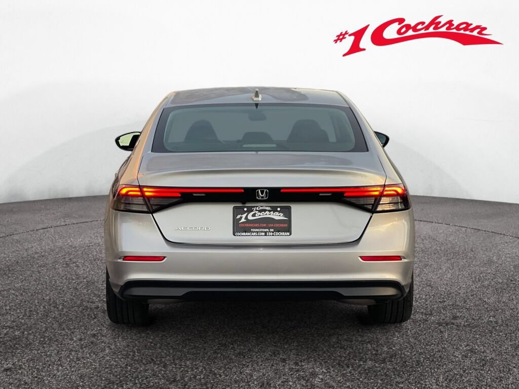 Used 2024 Honda Accord EX image 24