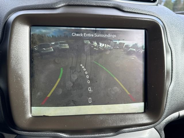 Used 2023 Jeep Renegade Latitude image 27