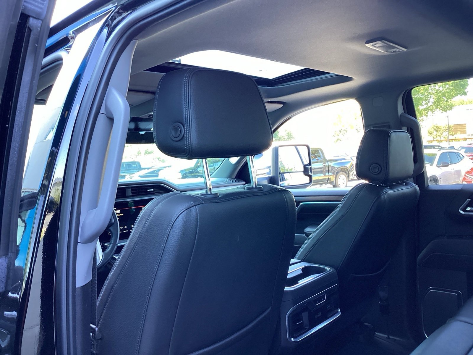 Used 2024 GMC Sierra 1500 Denali w/ Denali Reserve Package image 13