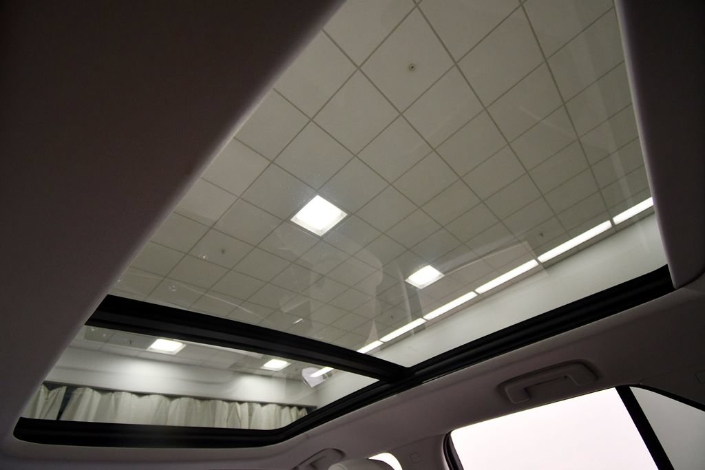 Certified 2025 Honda Prologue Elite image 16