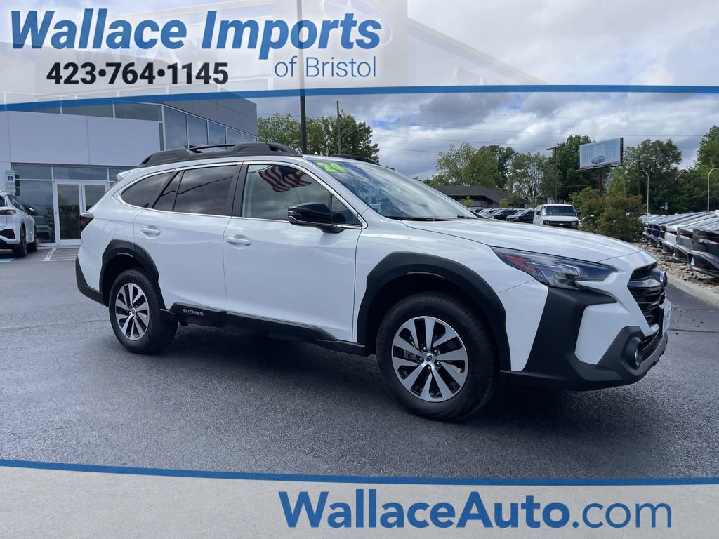 Used 2024 Subaru Outback Premium AWD/4WD image 1