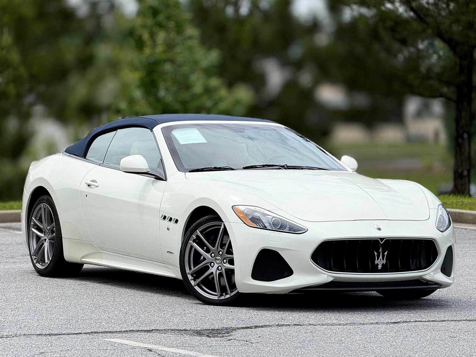 Used 2018 Maserati GranTurismo Sport RWD image 13