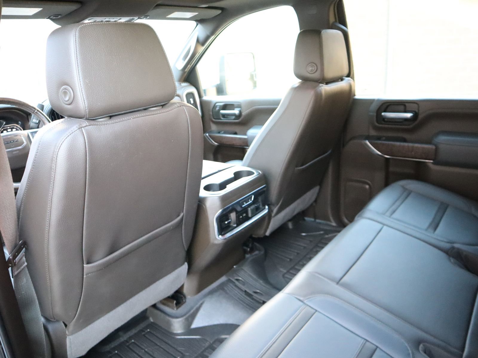 Used 2023 GMC Sierra 2500 Denali image 47