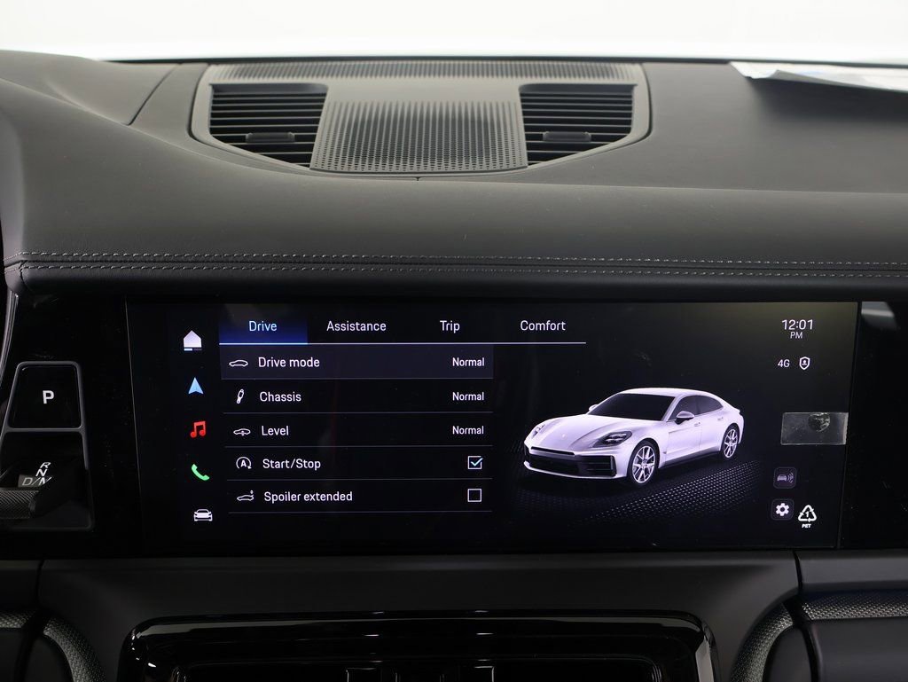 New 2025 Porsche Panamera 4 image 14