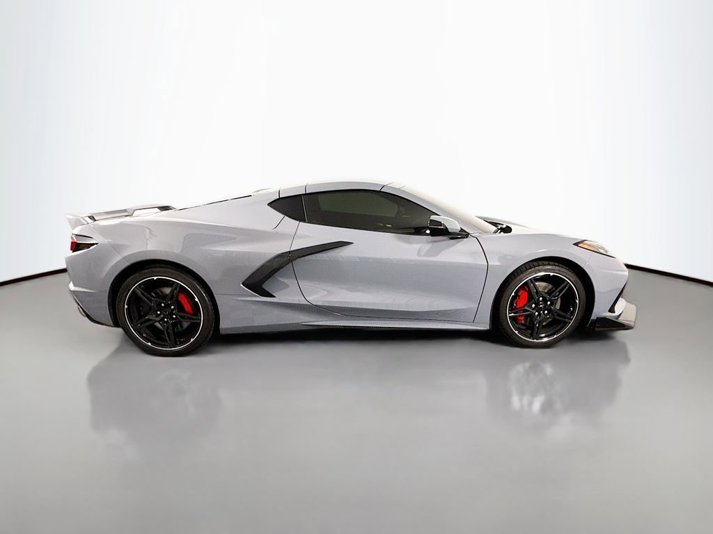 Used 2024 Chevrolet Corvette Stingray Preferred Cpe w/ Z51 Performance Package RWD image 8
