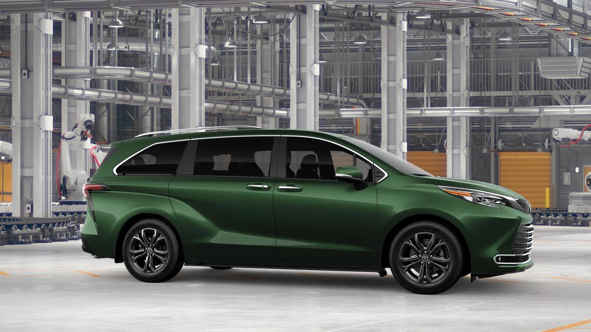 New 2026 Toyota Sienna Platinum AWD/4WD image 13