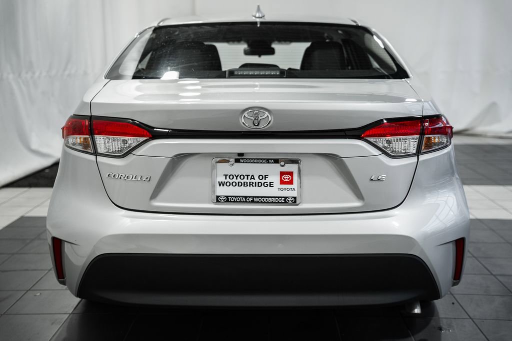 Used 2025 Toyota Corolla LE image 5