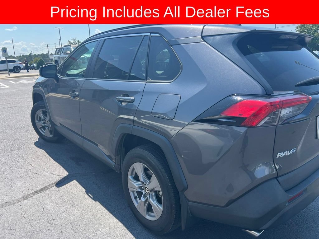 Used 2024 Toyota RAV4 XLE w/ Convenience Package FWD image 5