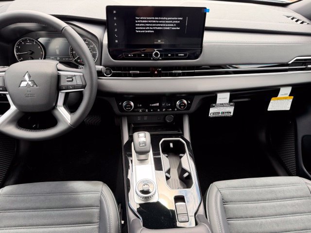 New 2026 Mitsubishi Outlander LE FWD image 19