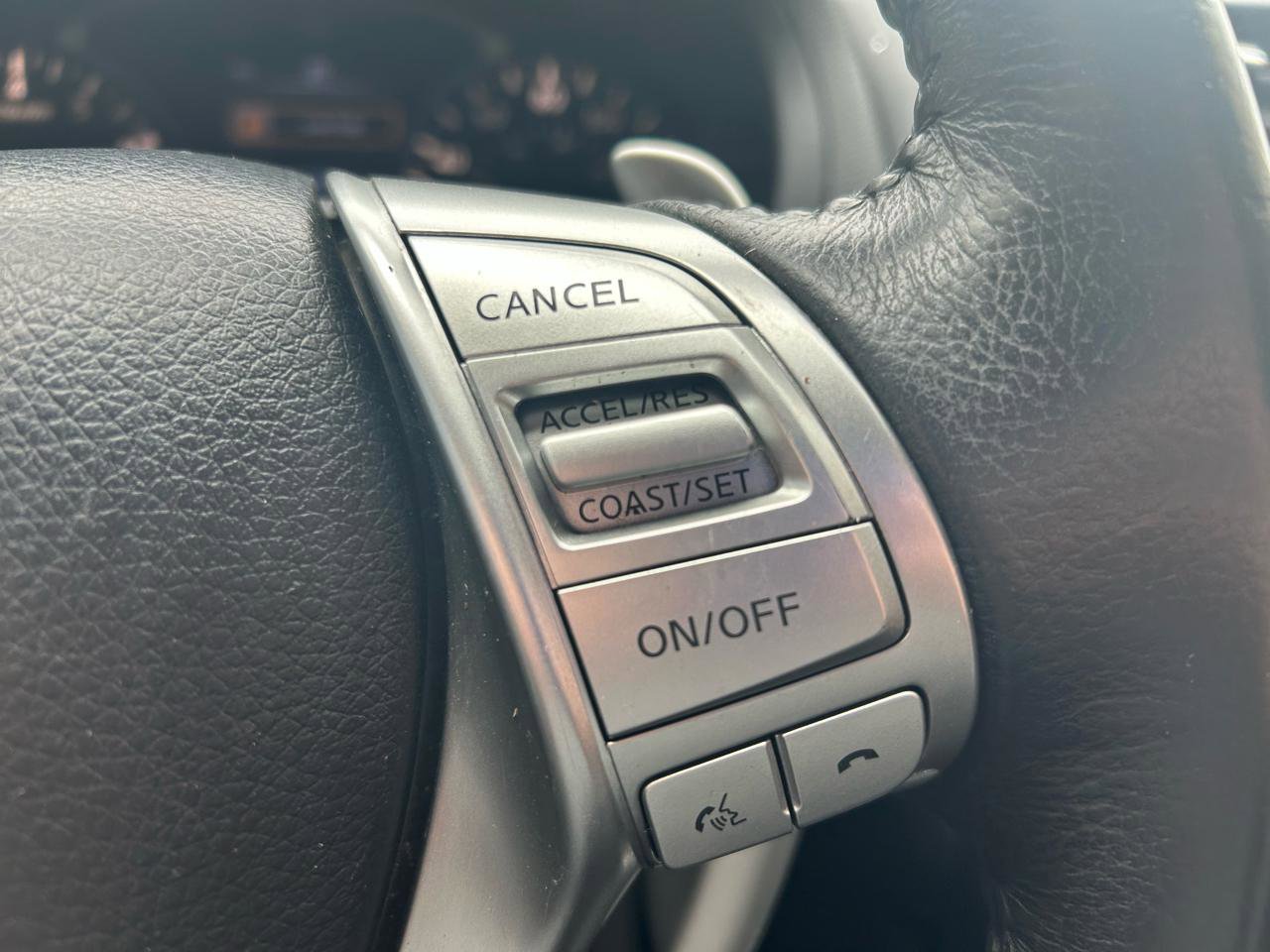 Used 2016 Nissan Altima 2.5 SR image 19