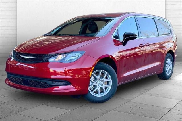 New 2026 Chrysler Voyager LX FWD image 30