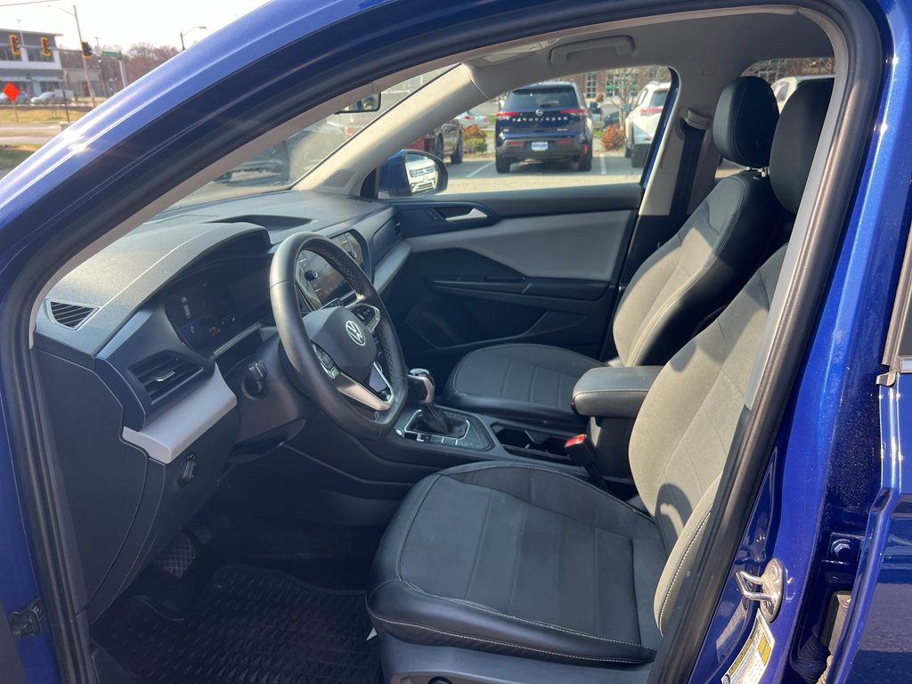 Used 2022 Volkswagen Taos SE image 10