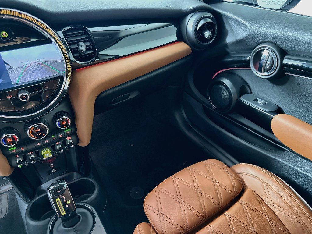 Used 2024 MINI Cooper SE FWD image 24
