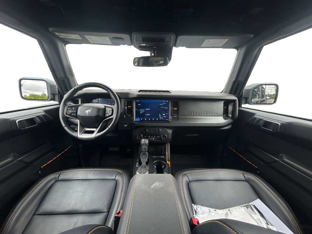 Used 2024 Ford Bronco Badlands image 12