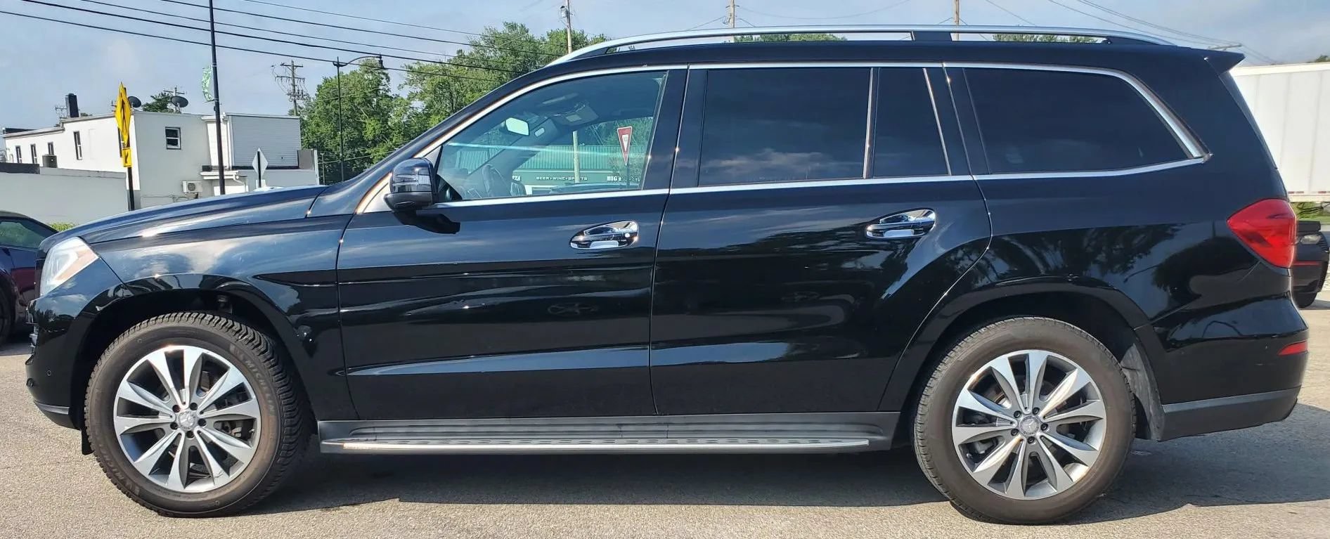 Used 2015 Mercedes-Benz GL 450 4MATIC image 17