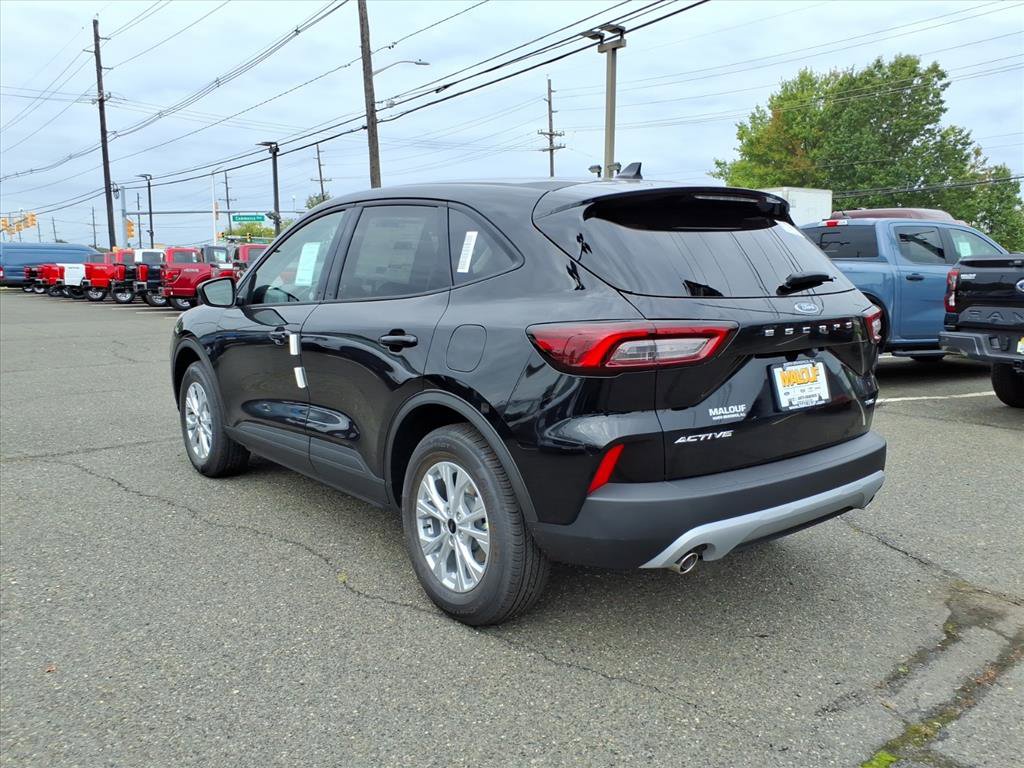 New 2026 Ford Escape Active w/ Cold Weather Package image 4