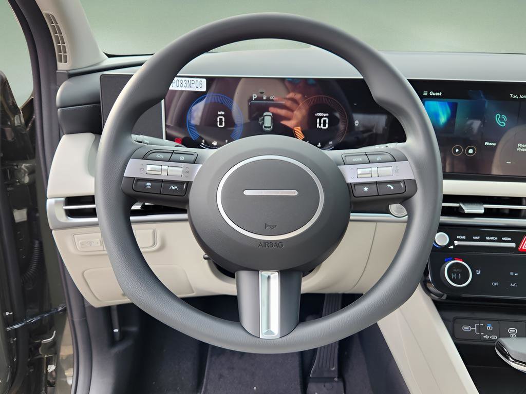 New 2026 Hyundai Tucson SEL image 17