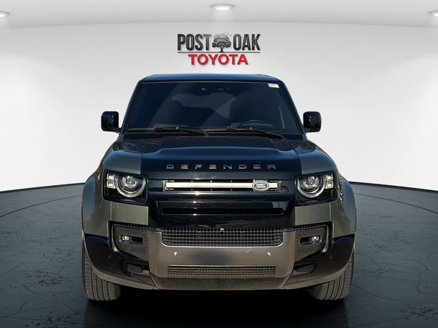 Used 2023 Land Rover Defender 110 X image 2