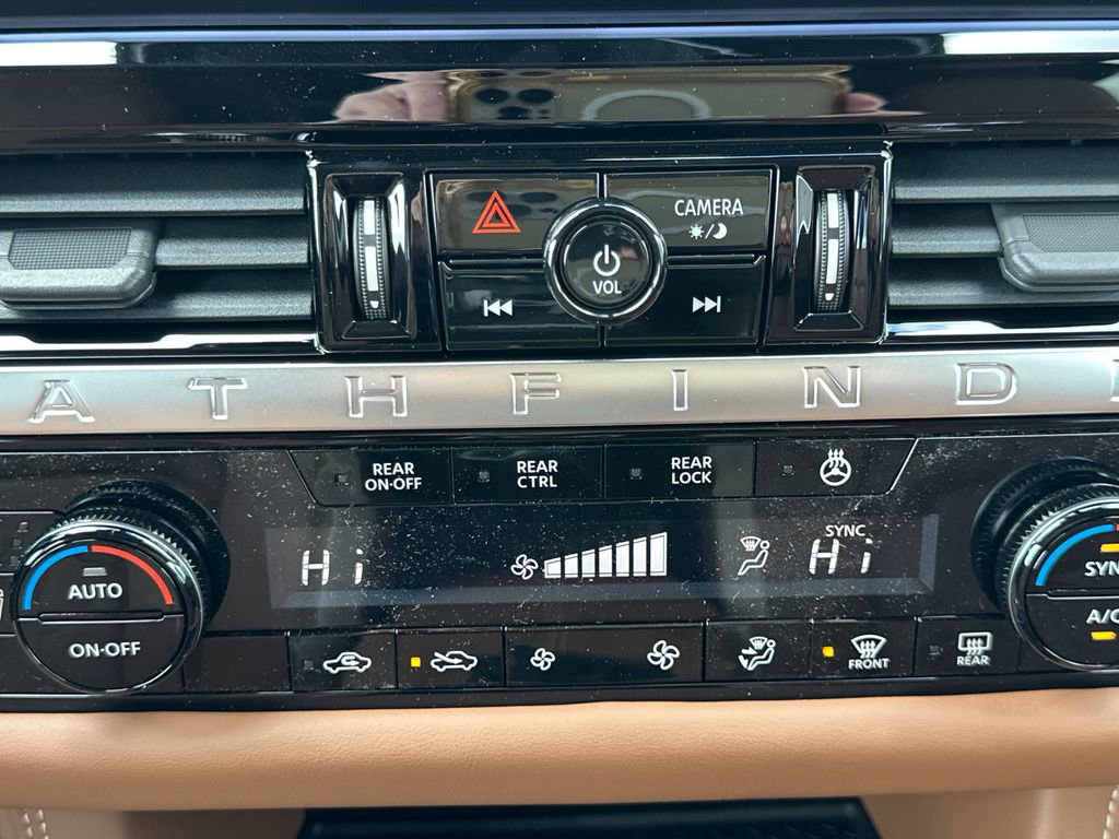 New 2026 Nissan Pathfinder Platinum AWD/4WD image 25