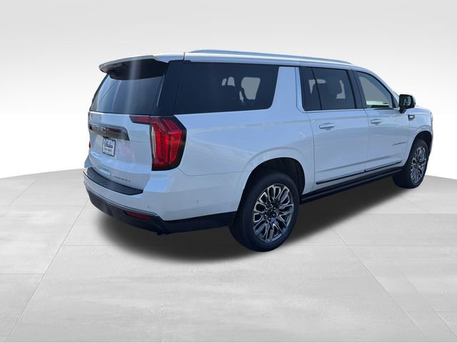 Used 2024 GMC Yukon XL Denali Ultimate AWD/4WD image 6