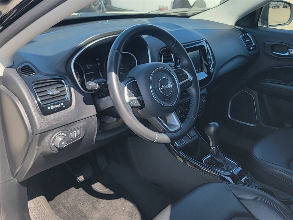 Used 2019 Jeep Compass Altitude image 9