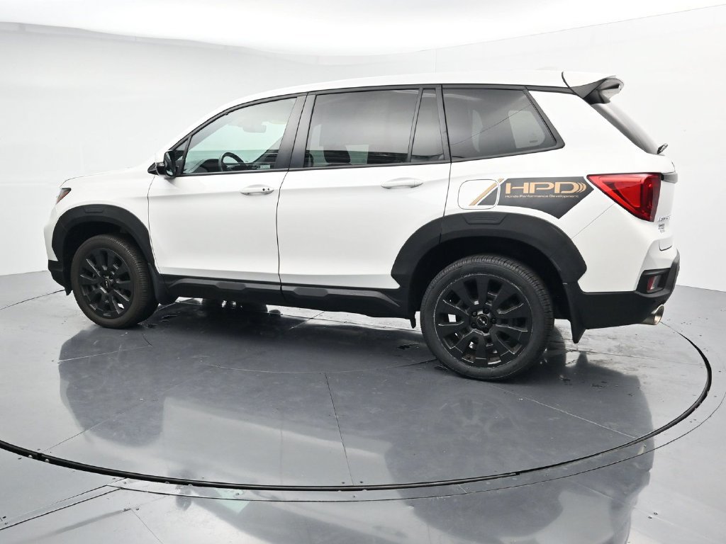 Used 2023 Honda Passport EX-L image 5
