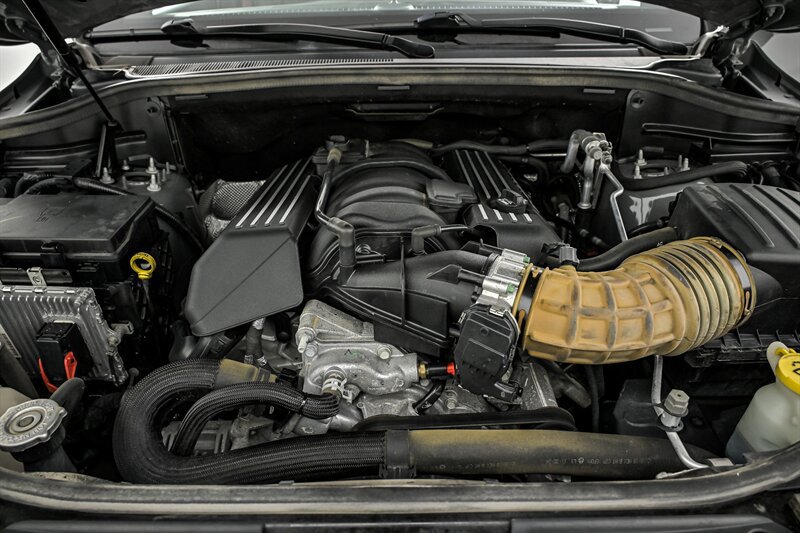 Used 2019 Jeep Grand Cherokee SRT AWD/4WD image 12