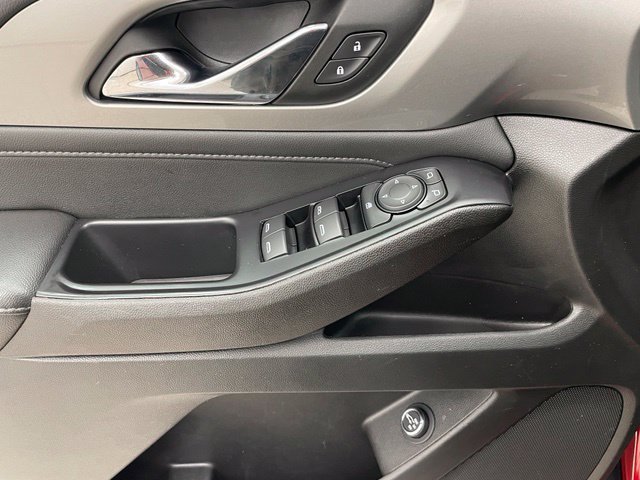 Used 2023 Chevrolet Traverse LT AWD/4WD image 13