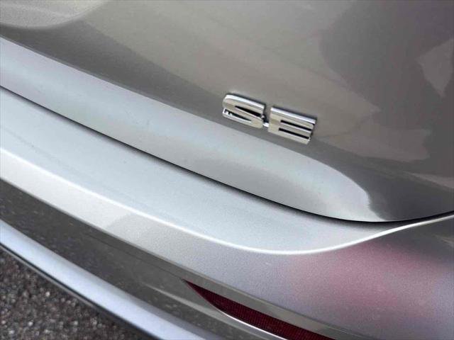 New 2026 Mitsubishi Outlander SE image 10