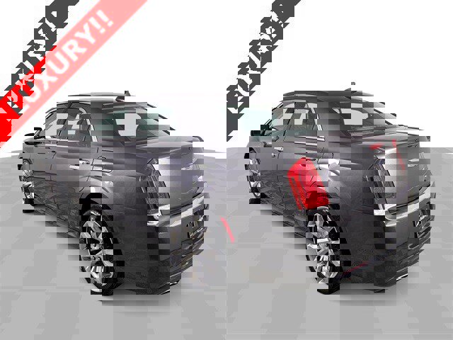 Used 2018 Chrysler 300 Limited image 6