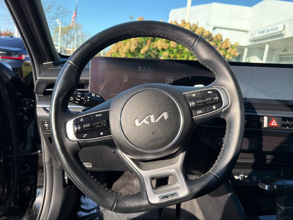 Used 2025 Kia K5 GT FWD image 15