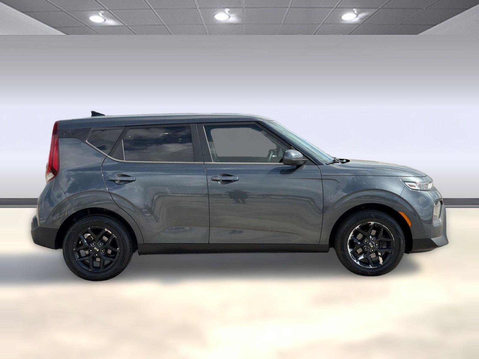 Used 2022 Kia Soul LX w/ Technology Package image 8