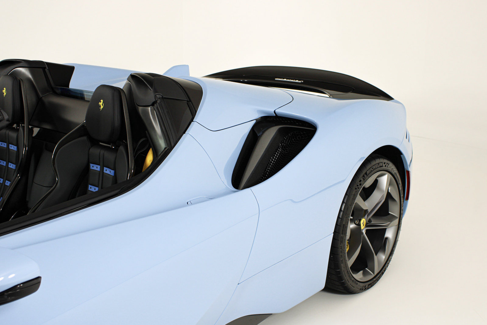 Certified 2024 Ferrari SF90 Spider AWD/4WD image 5