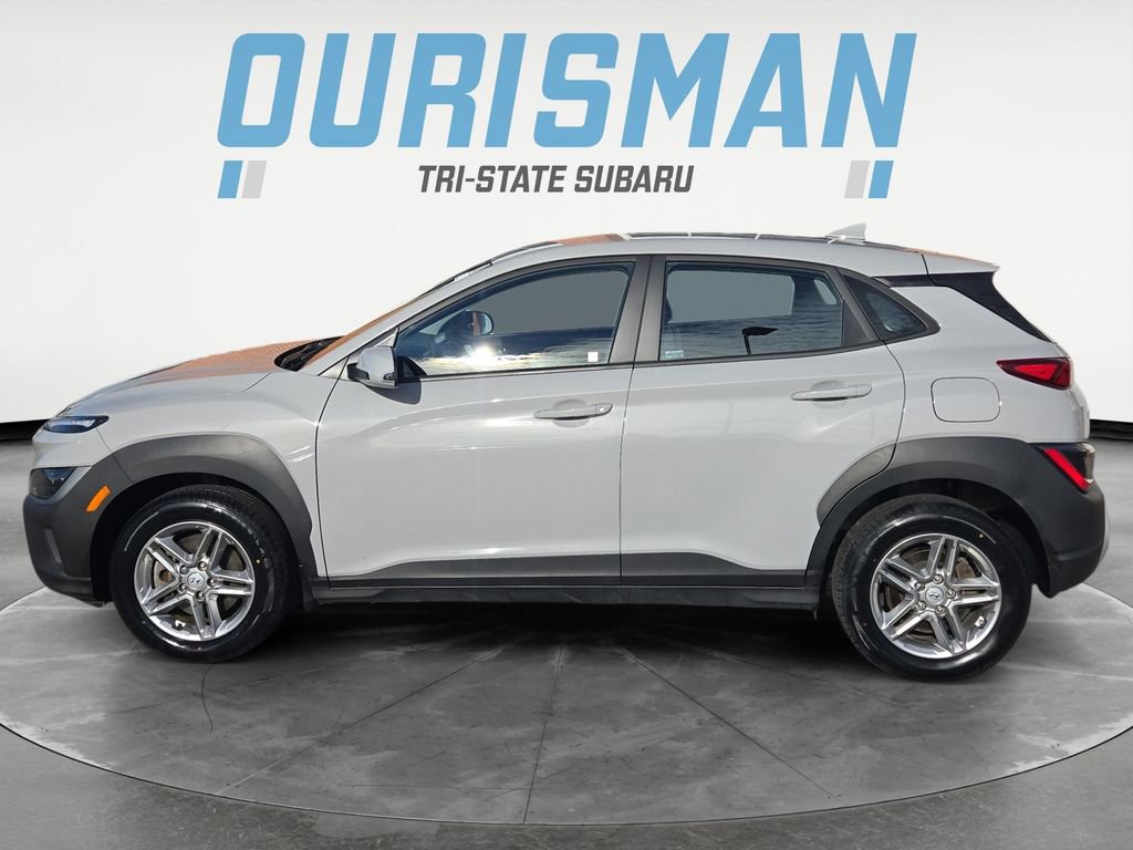 Used 2023 Hyundai Kona SE w/ Cargo Package image 3