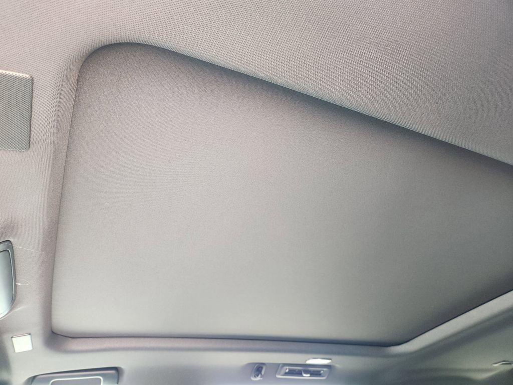 New 2026 Chevrolet Tahoe Premier AWD/4WD image 18