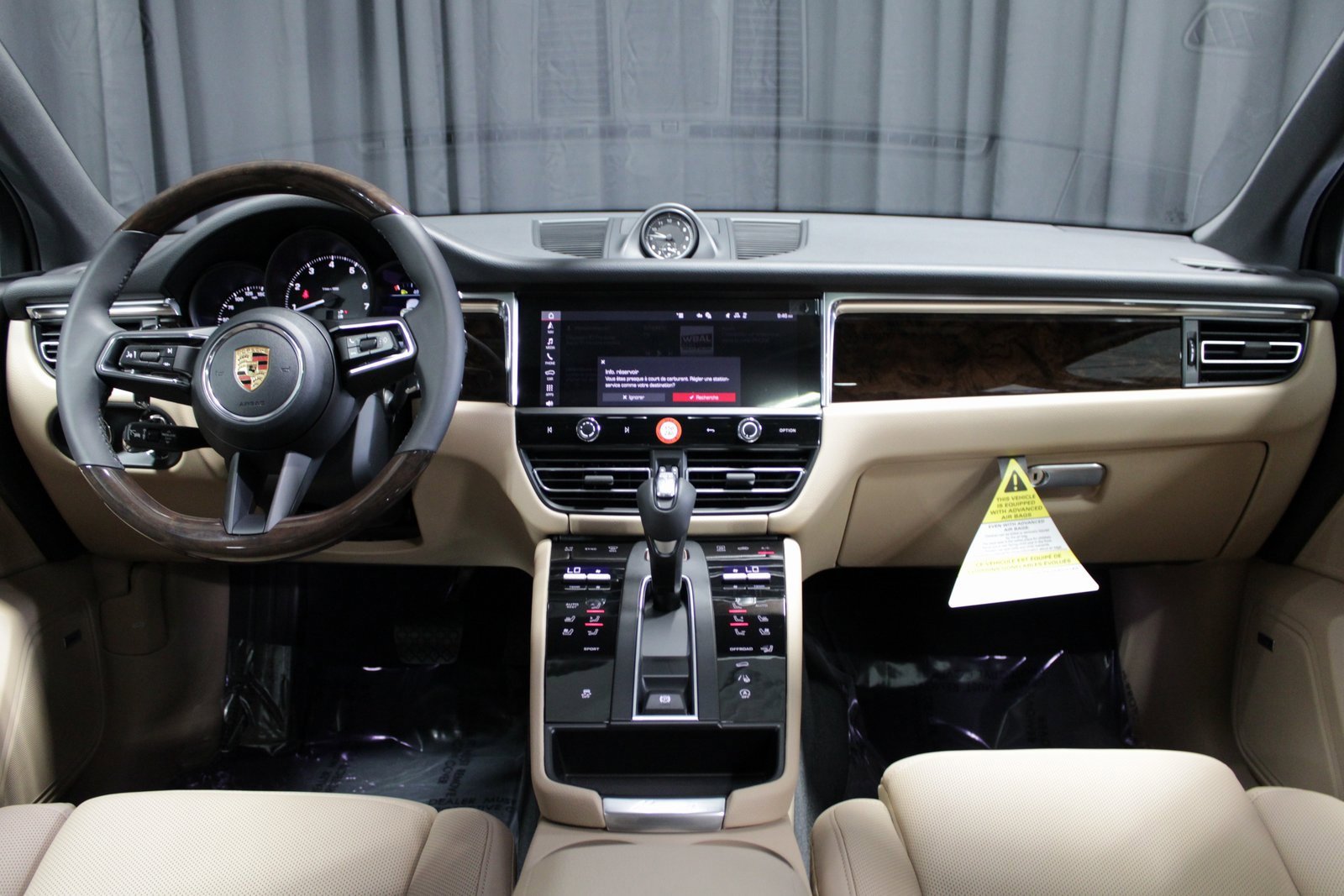 New 2026 Porsche Macan image 23