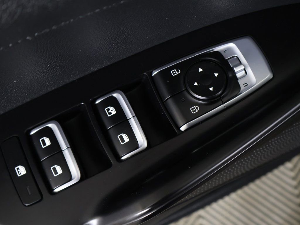 Used 2024 Kia K5 GT-Line image 39