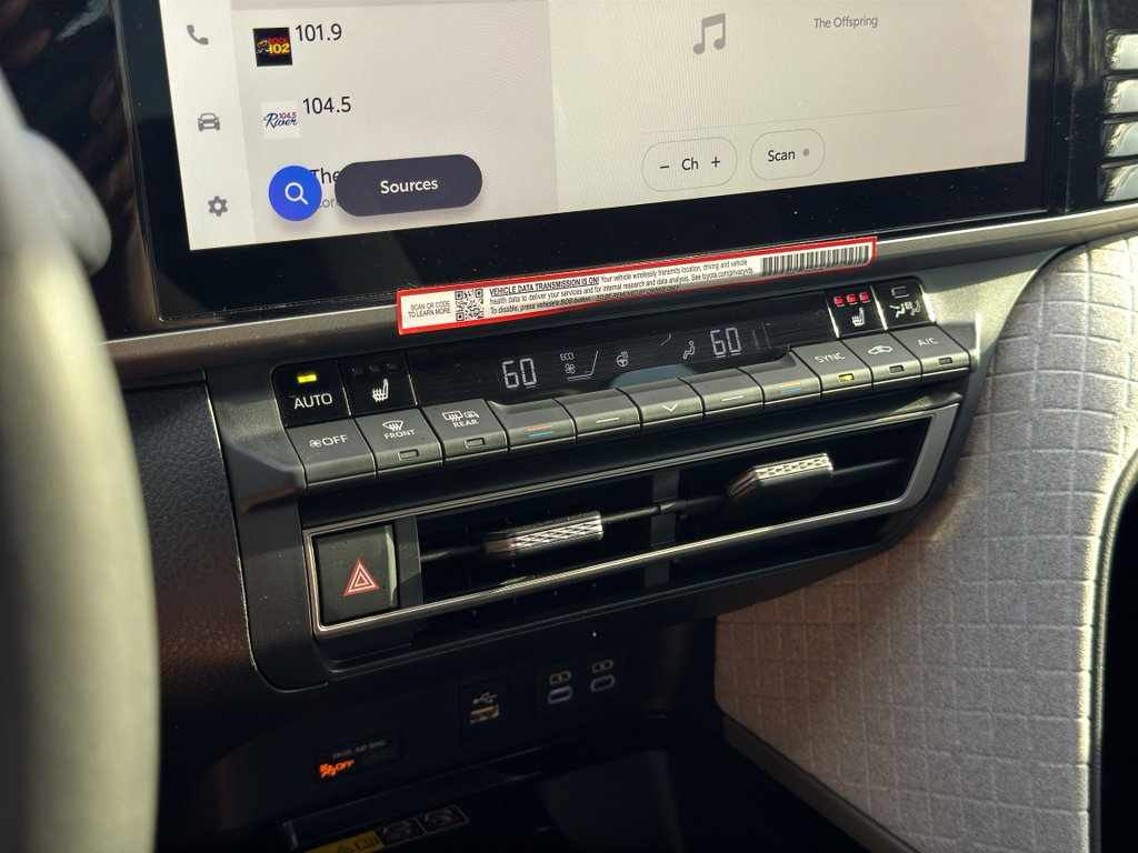 Used 2026 Toyota Camry XLE image 20