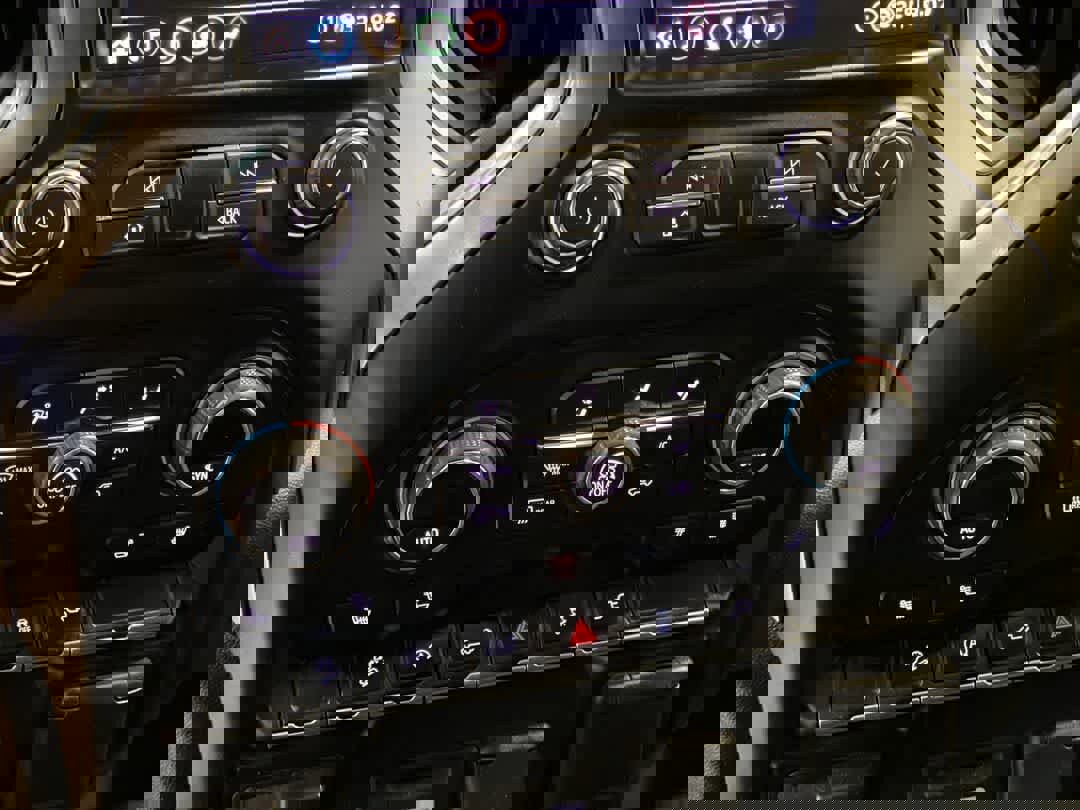 Used 2020 Chevrolet Silverado 1500 LT w/ True North Edition image 20