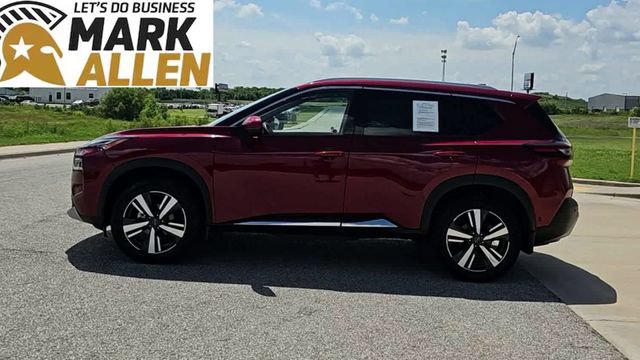 Used 2023 Nissan Rogue Platinum AWD/4WD image 5