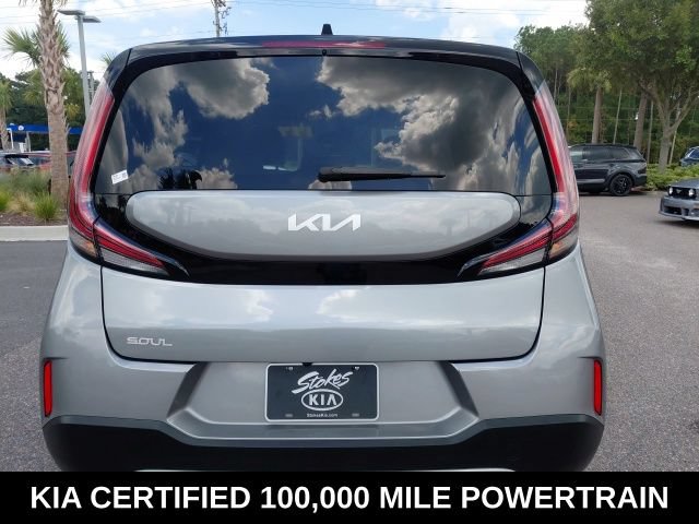Certified 2025 Kia Soul LX w/ LX Technology Package FWD image 6