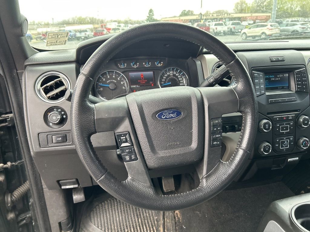 Used 2013 Ford F150 XLT w/ Luxury Equipment Group image 12